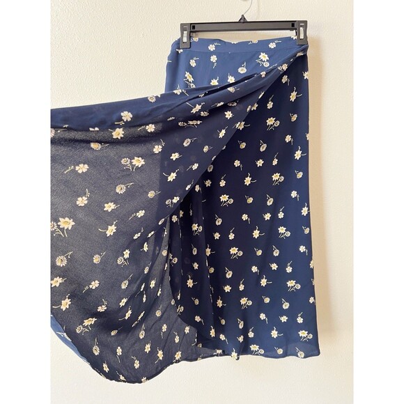 Madewell Heyday Tulip Hem Wrap Midi Skirt Women’s Size 10 Floral Navy Blue - Picture 8 of 10